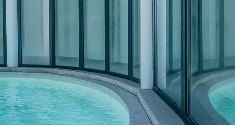 Repair Polyester Screen for Pool Enclosure in Ferry Pass, FL