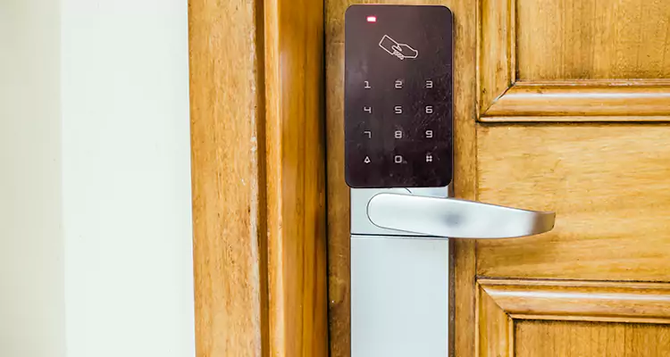 Keyless Hotel Door Locks Repair in Ferry Pass, FL